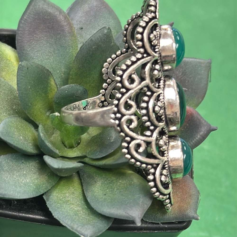 Green Chalcedony Silver Ring - image 7